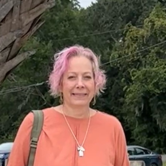 Meet your Posher, Charlotte - Picture 1 of 1